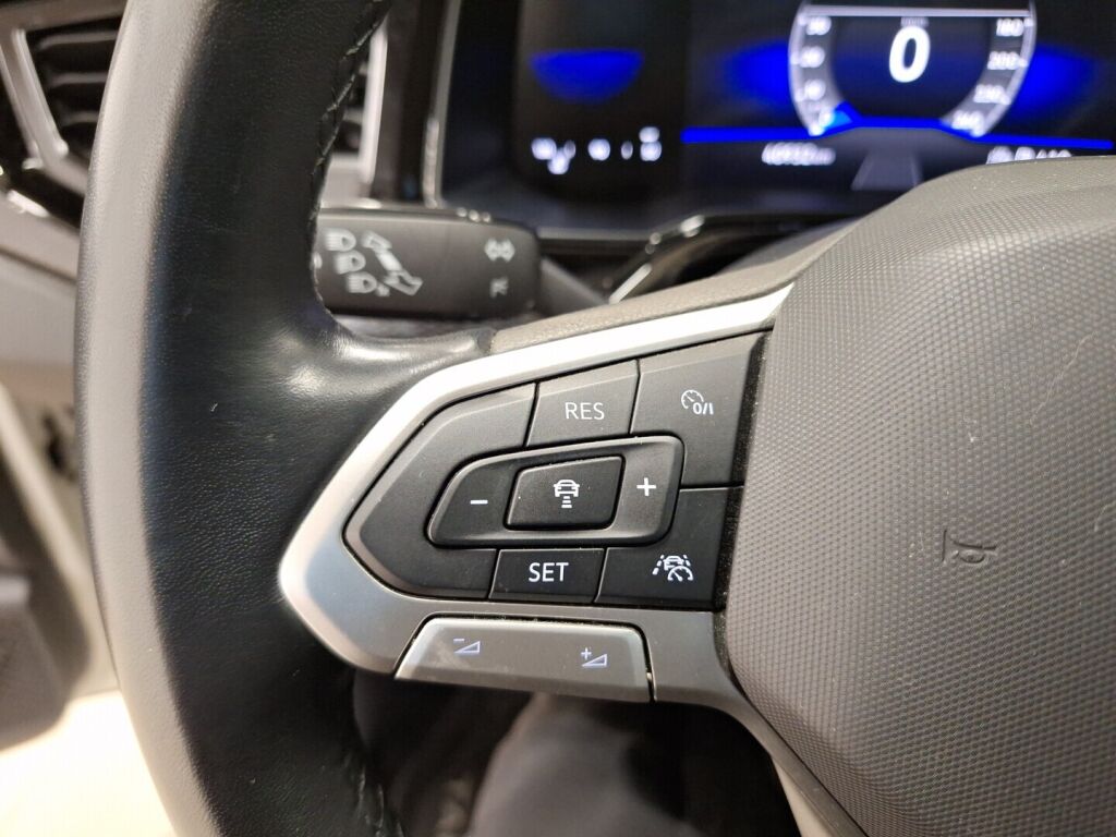 Volkswagen Taigo 2023 Harmaa