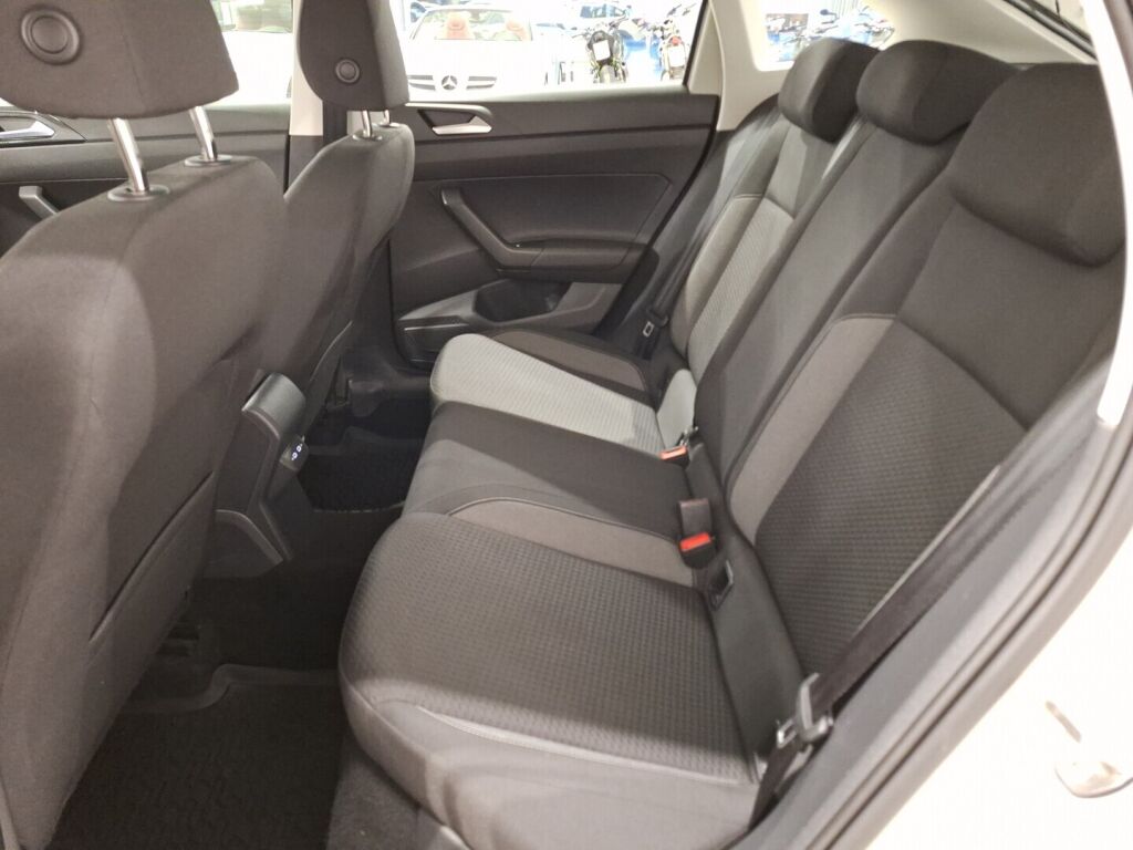 Volkswagen Taigo 2023 Harmaa