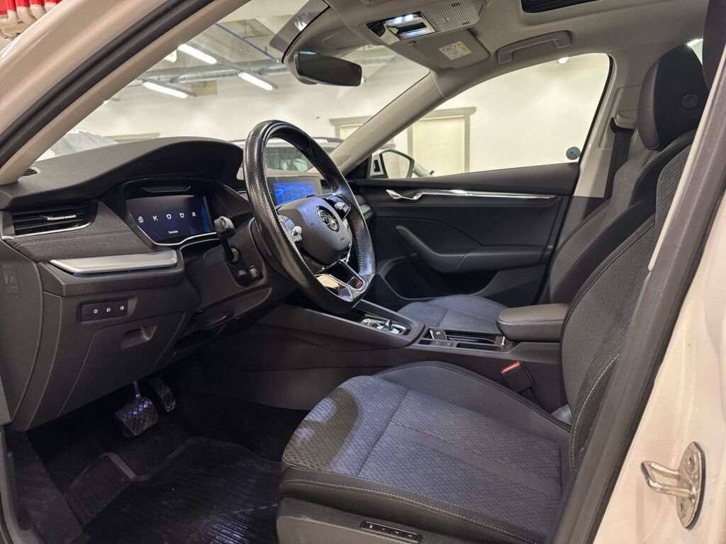 Skoda Octavia 2020 Valkoinen