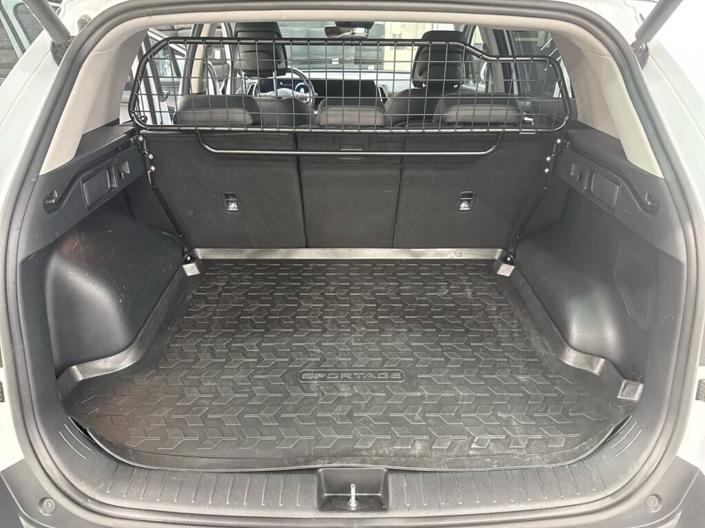 Kia Sportage 2022 Valkoinen