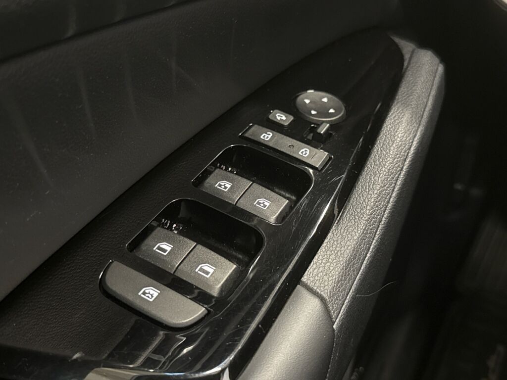 Kia Sportage 2022 Valkoinen