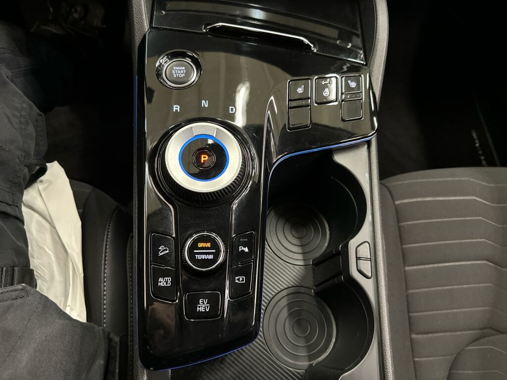 Kia Sportage 2022 Valkoinen