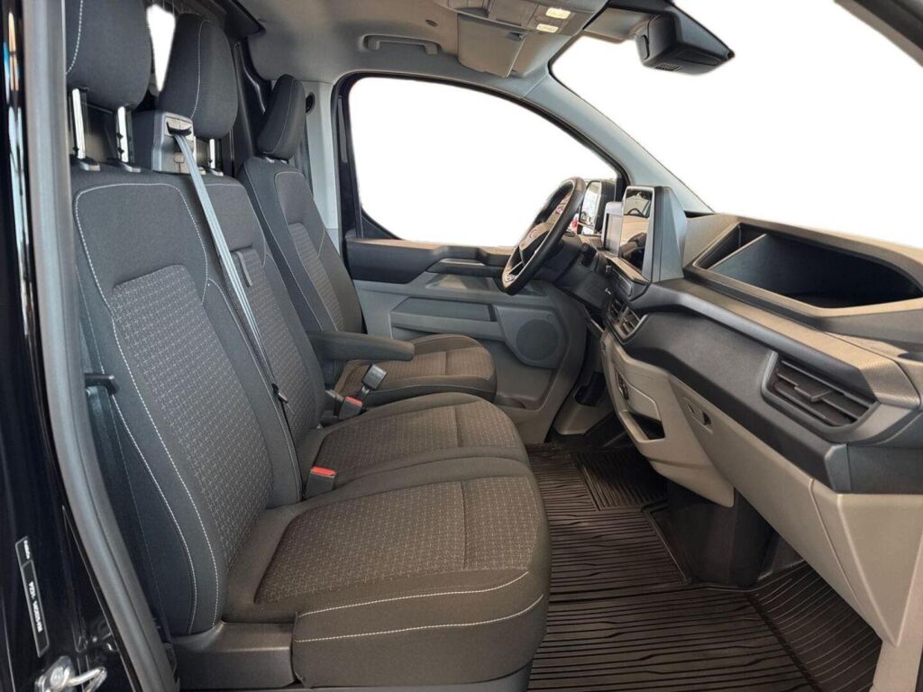 Ford Transit Custom 2025 Agate Black