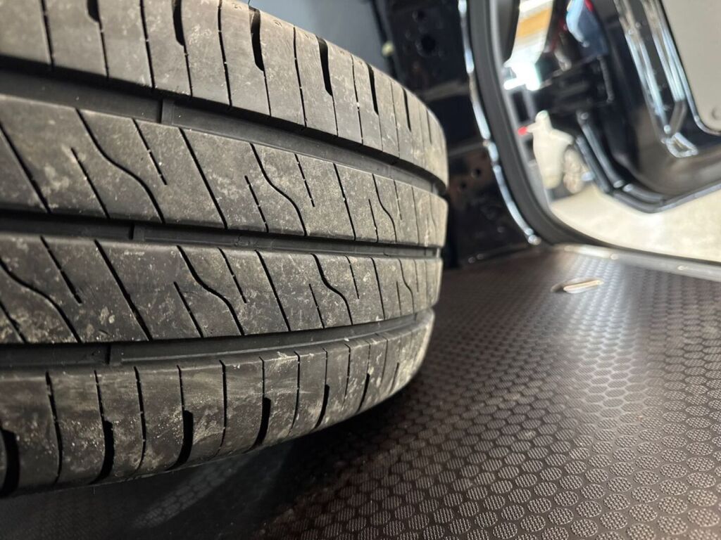 Ford Transit Custom 2025 Agate Black