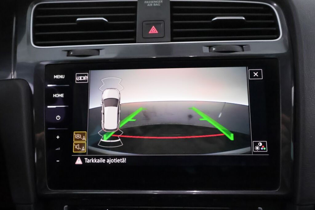 Volkswagen Golf 2019 Valkoinen