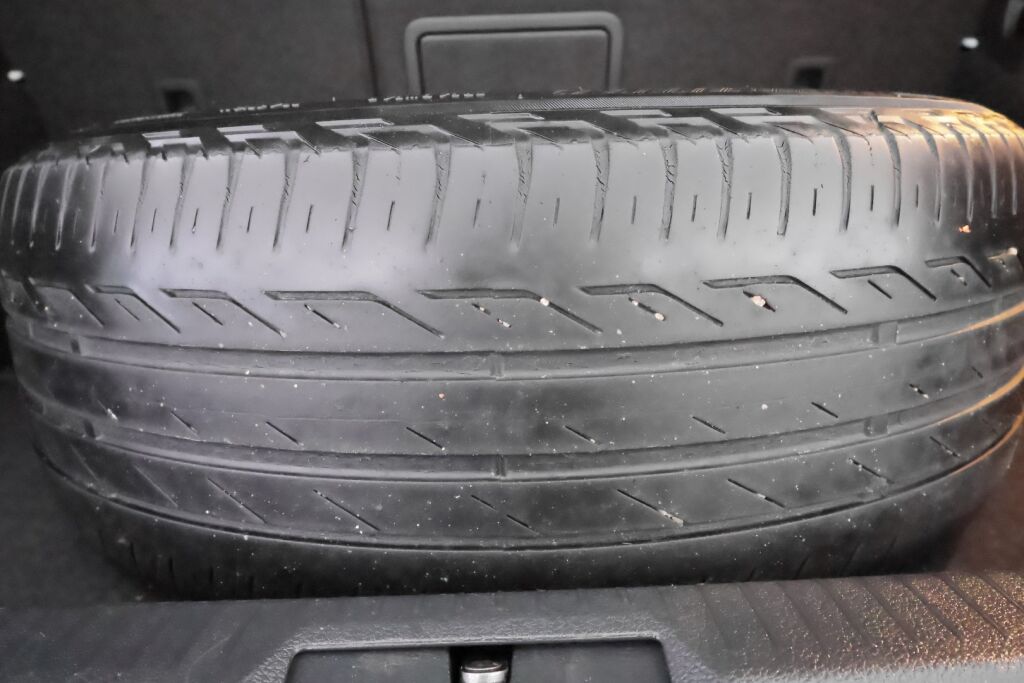 Volkswagen Golf 2019 Valkoinen