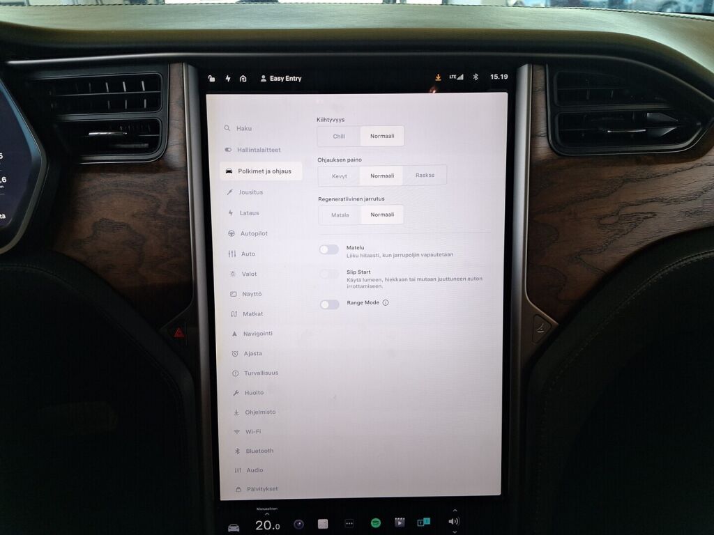 Tesla Model S 2018 Harmaa