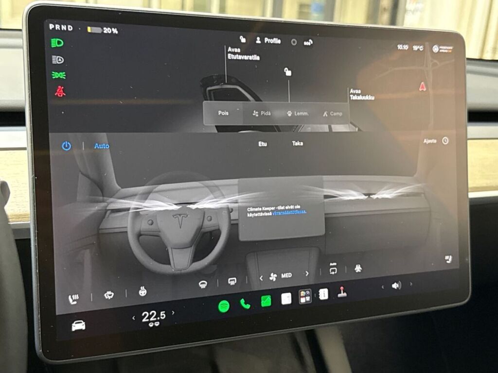 Tesla Model Y 2023 Musta