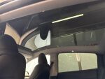 Tesla Model Y 2023 Musta