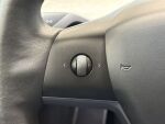 Tesla Model Y 2023 Musta