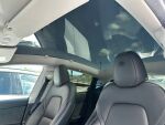 Tesla Model Y 2023 Musta