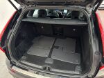 Volvo XC60 2022 Musta
