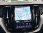 Volvo XC60 2022 Musta
