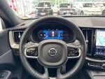 Volvo XC60 2022 Musta