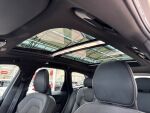 Volvo XC60 2022 Musta