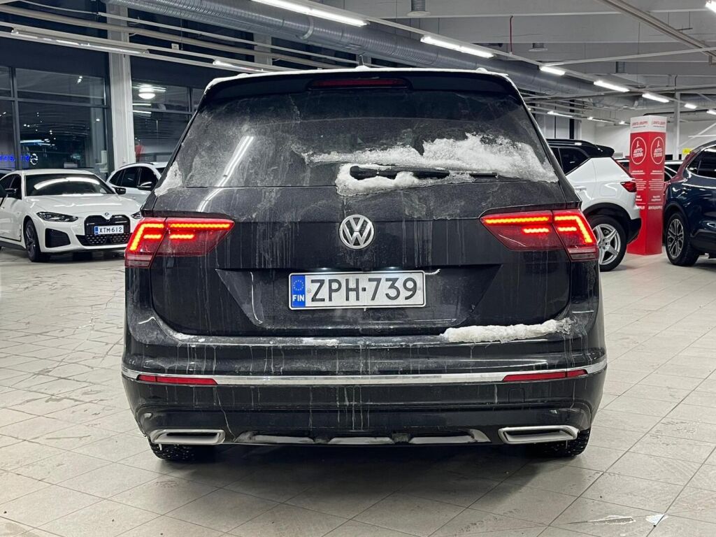 Volkswagen Tiguan Allspace 2021 Musta