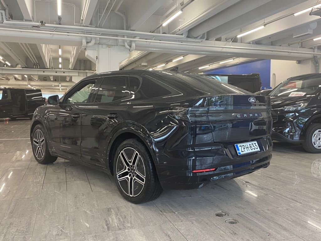 Ford Capri 2024 Musta