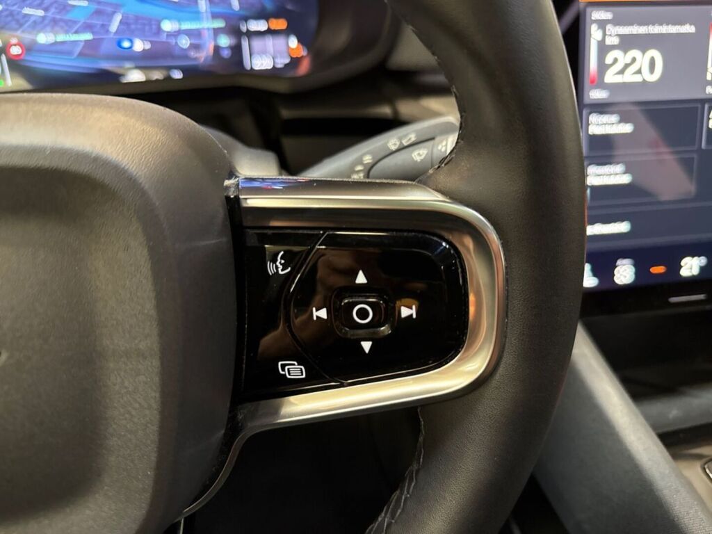 Polestar 2 2021 Valkoinen