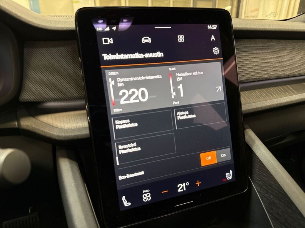 Polestar 2 2021 Valkoinen