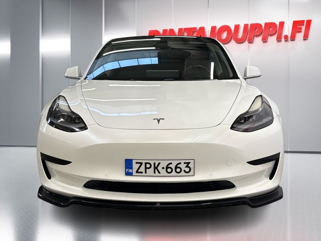 Tesla Model 3 2020 Valkoinen