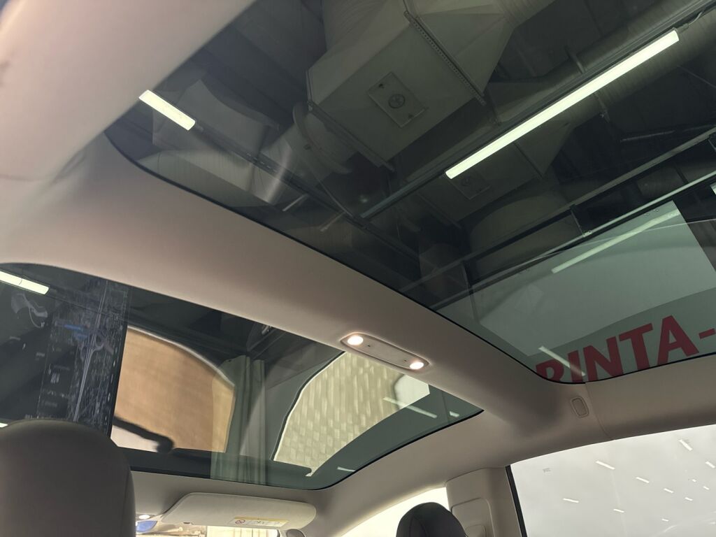 Tesla Model 3 2020 Valkoinen