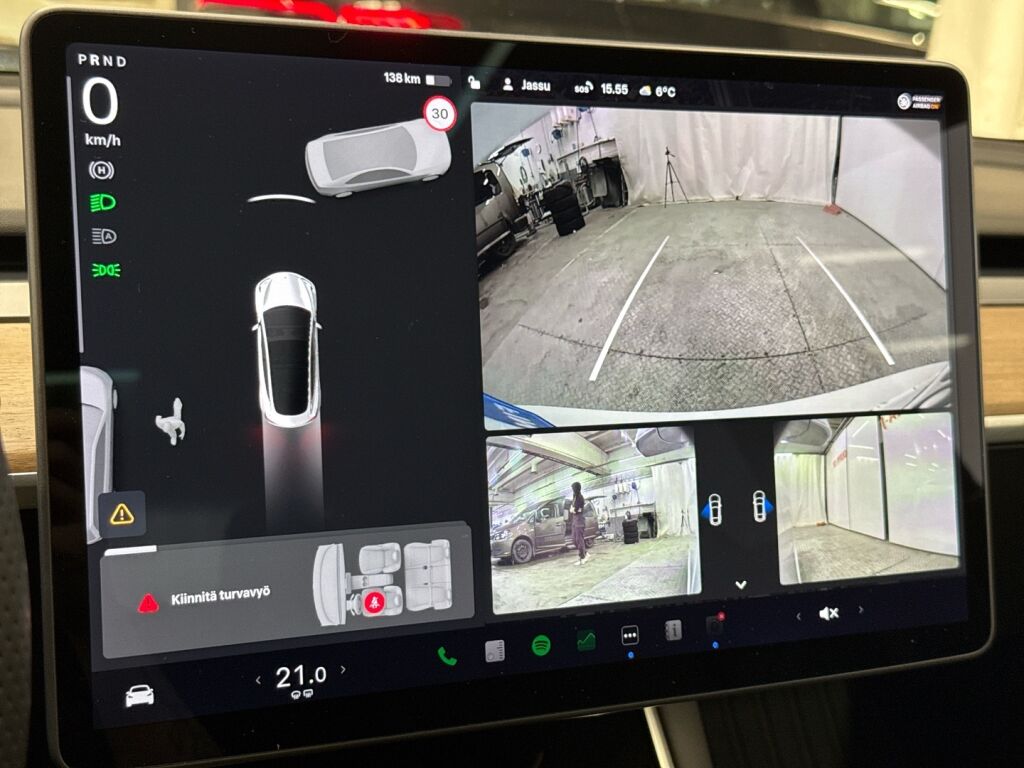 Tesla Model 3 2020 Valkoinen