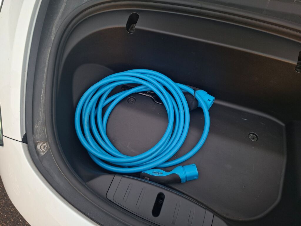 Tesla Model 3 2020 Valkoinen