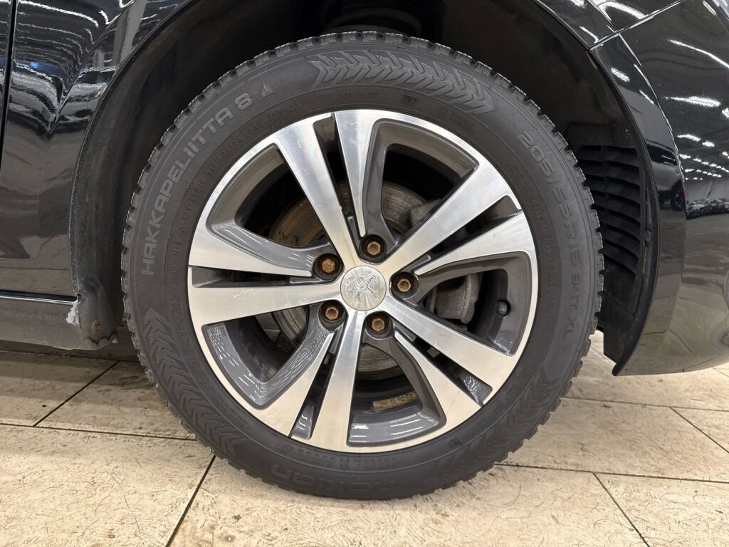 Peugeot 308 2017 Musta