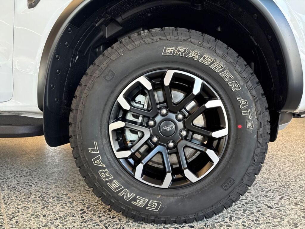 Ford Ranger 2025 Frozen White