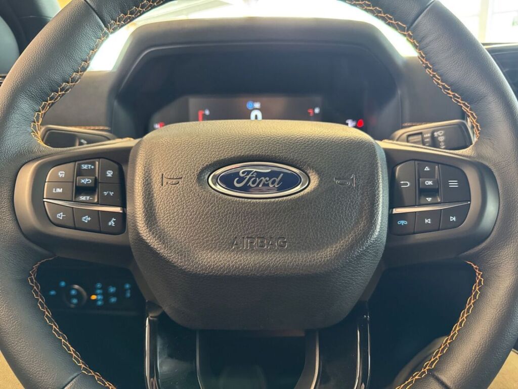 Ford Ranger 2025 Frozen White