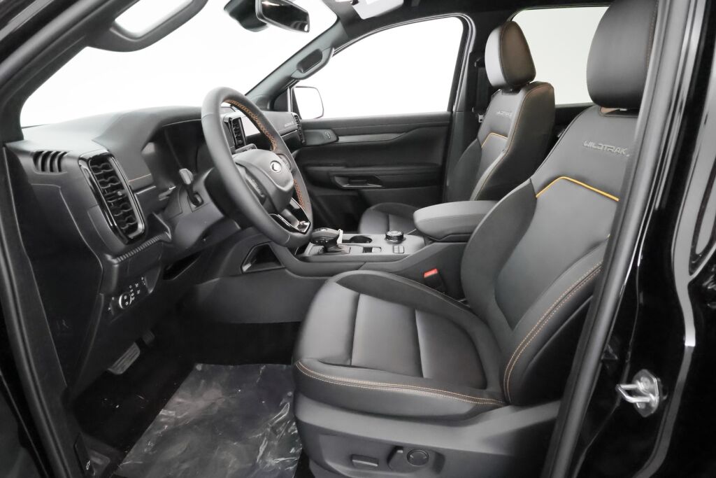 Ford Ranger 2025 Musta