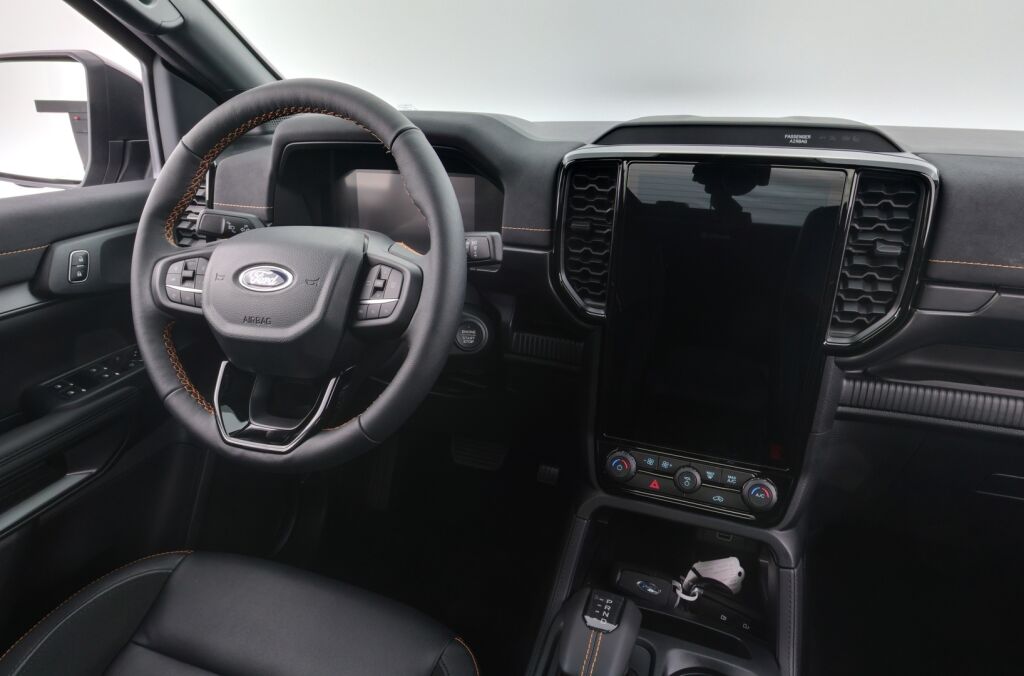 Ford Ranger 2025 Musta