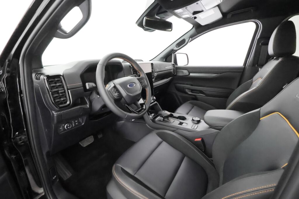 Ford Ranger 2025 Musta