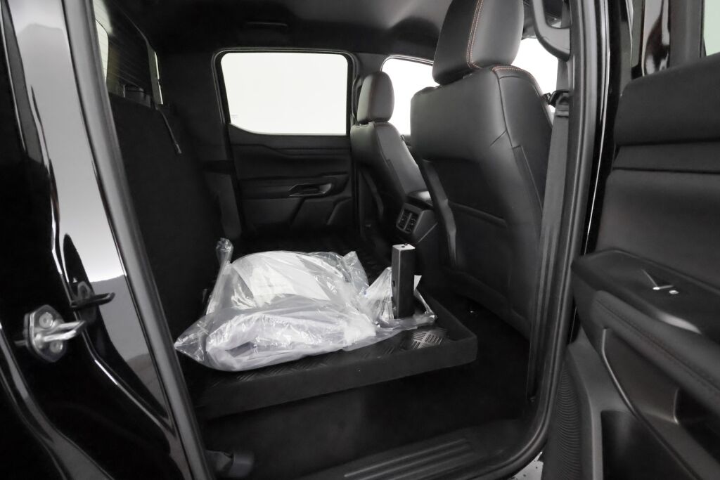 Ford Ranger 2025 Musta