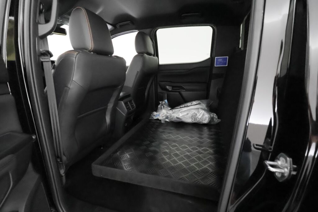 Ford Ranger 2025 Musta