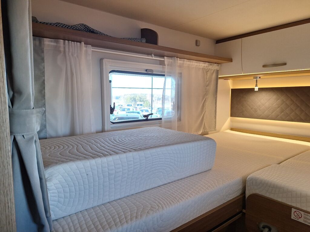 Carado T 448 Edition 15 2022 Valkoinen