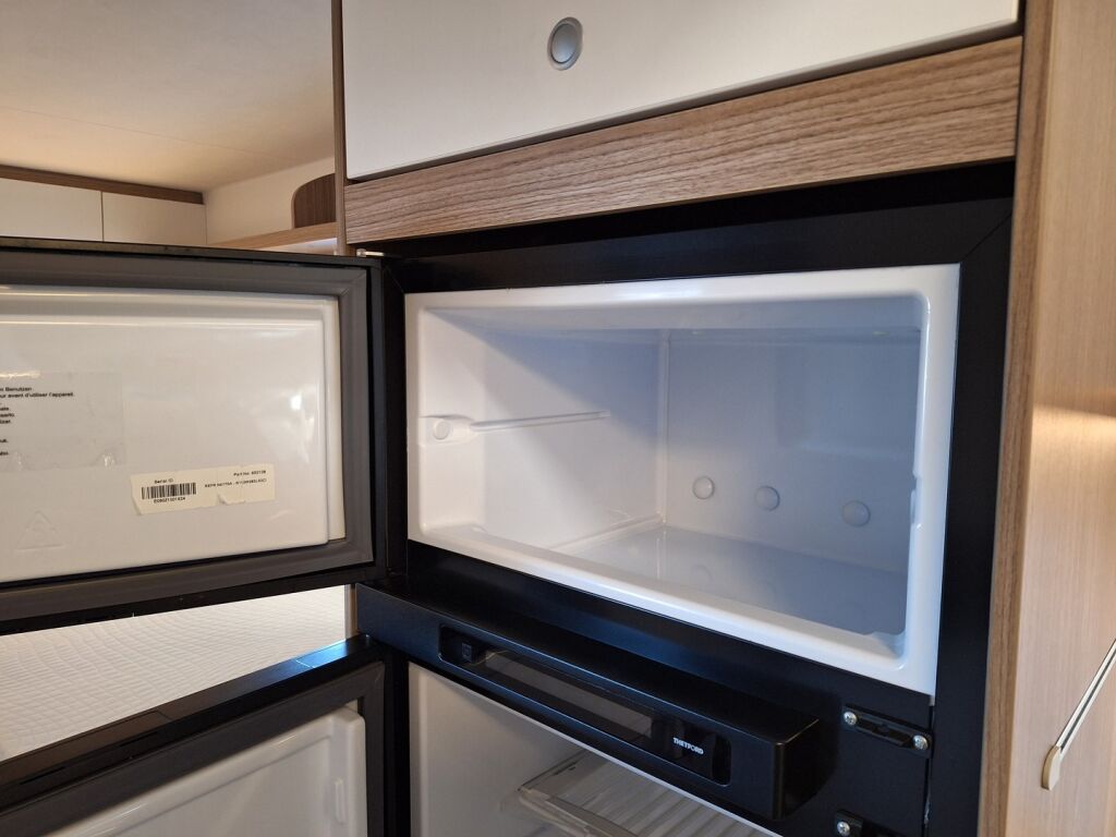 Carado T 448 Edition 15 2022 Valkoinen