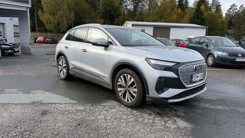 Audi Q4 e-tron 45 e-tron quattro 2022, kuva 3/7