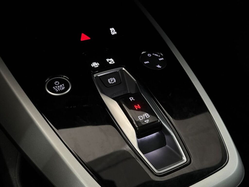 Audi Q4 e-tron 2022 Hopea