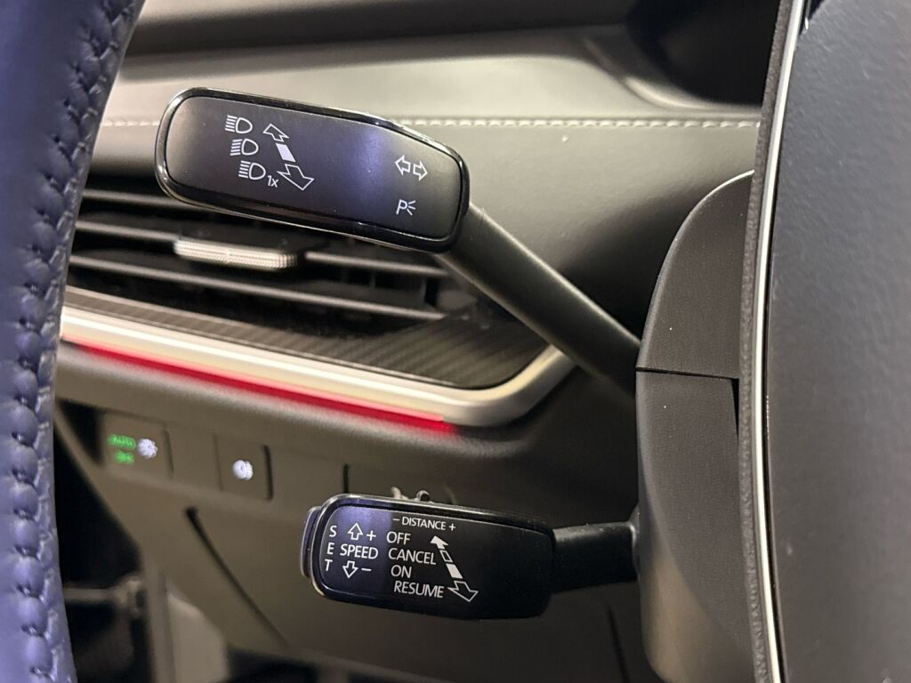 Skoda Elroq 2025 Musta