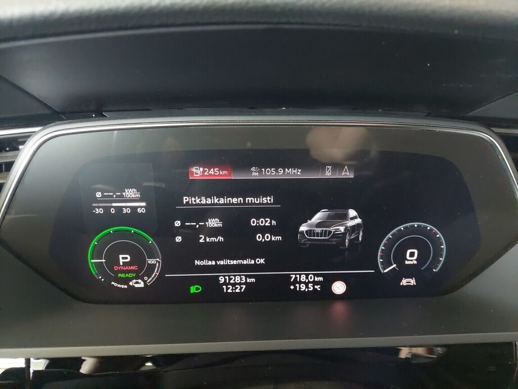 Audi e-tron 2020 Harmaa