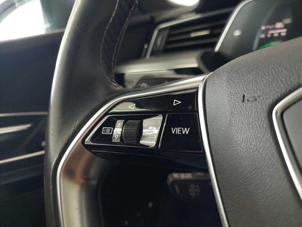 Audi e-tron 2020 Harmaa