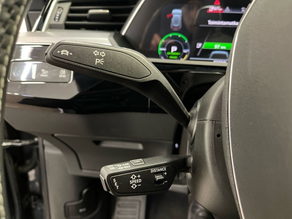 Audi e-tron 2020 Harmaa