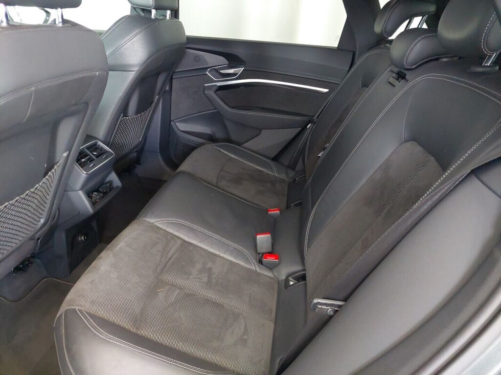 Audi e-tron 2020 Harmaa