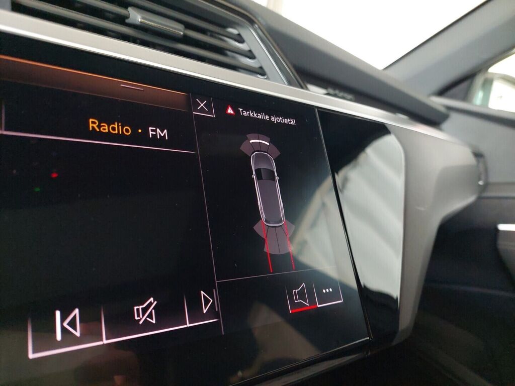 Audi e-tron 2020 Harmaa