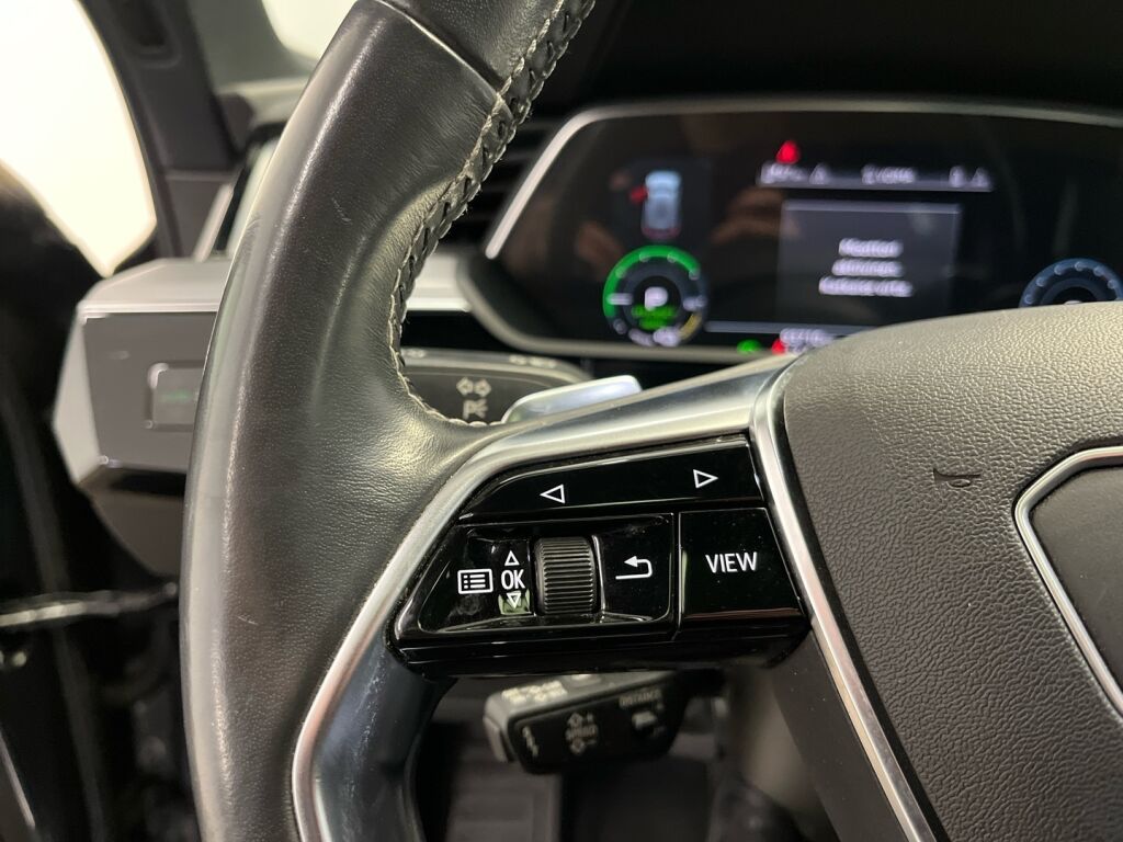 Audi e-tron 2020 Harmaa