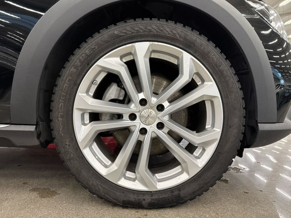 Mercedes-Benz E 2021 Musta