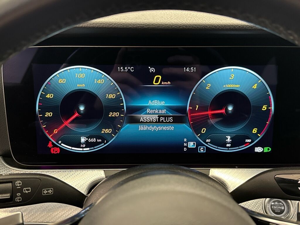 Mercedes-Benz E 2021 Musta