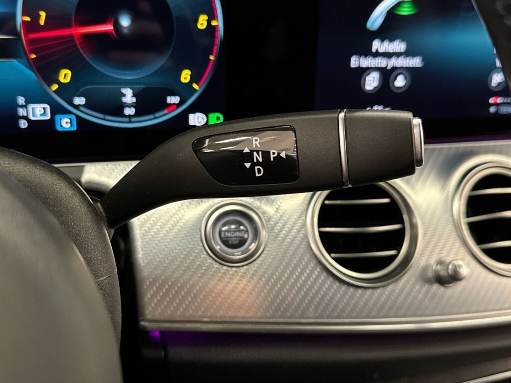 Mercedes-Benz E 2021 Musta