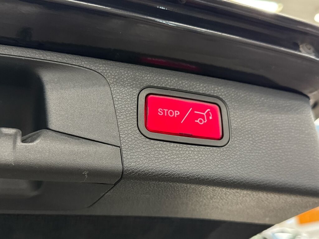 Mercedes-Benz E 2021 Musta